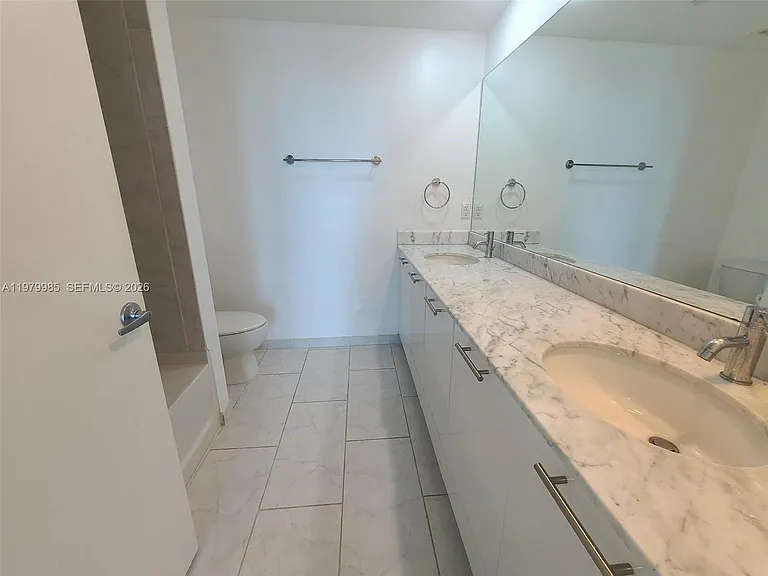 951 Brickell Ave #3710 — Photo 16