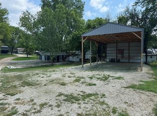 1105 Navajo Trl, Hermann, MO 65041