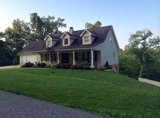 1600 Fox Dr, Catlettsburg, KY 41129