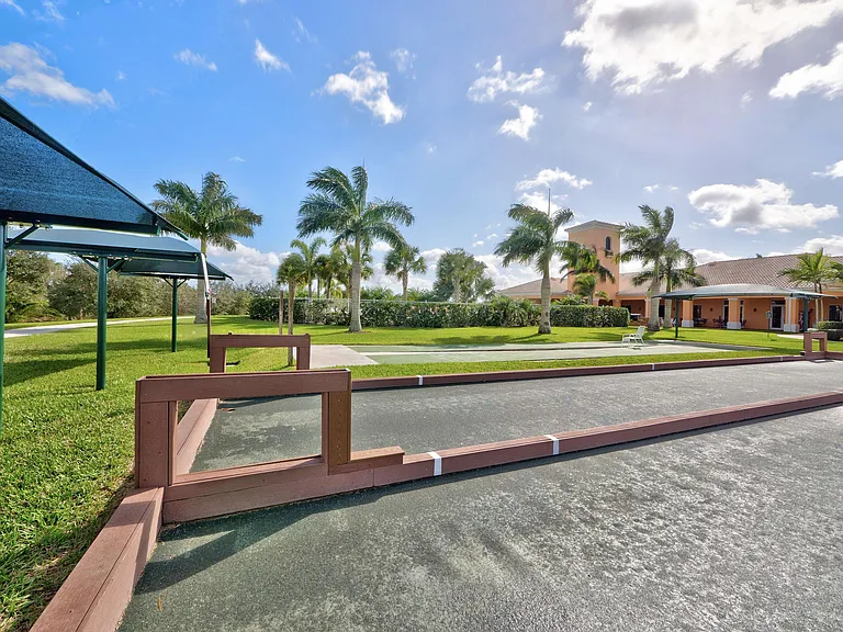 11357 SW Northland Dr — Photo 43