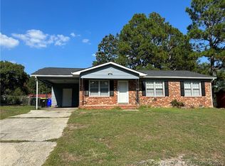 3306 Hedgemoor Cir, Spring Lake, NC 28390