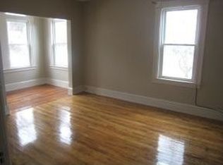 60 W Hillcrest Ave, Manchester, NH 03103