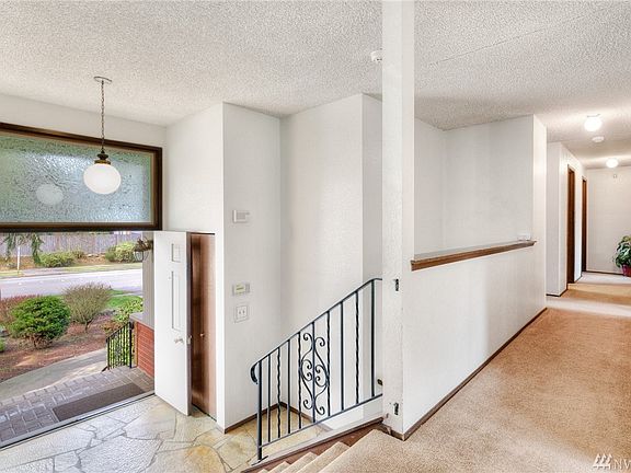3rd image of 6562 123rd Ave SE