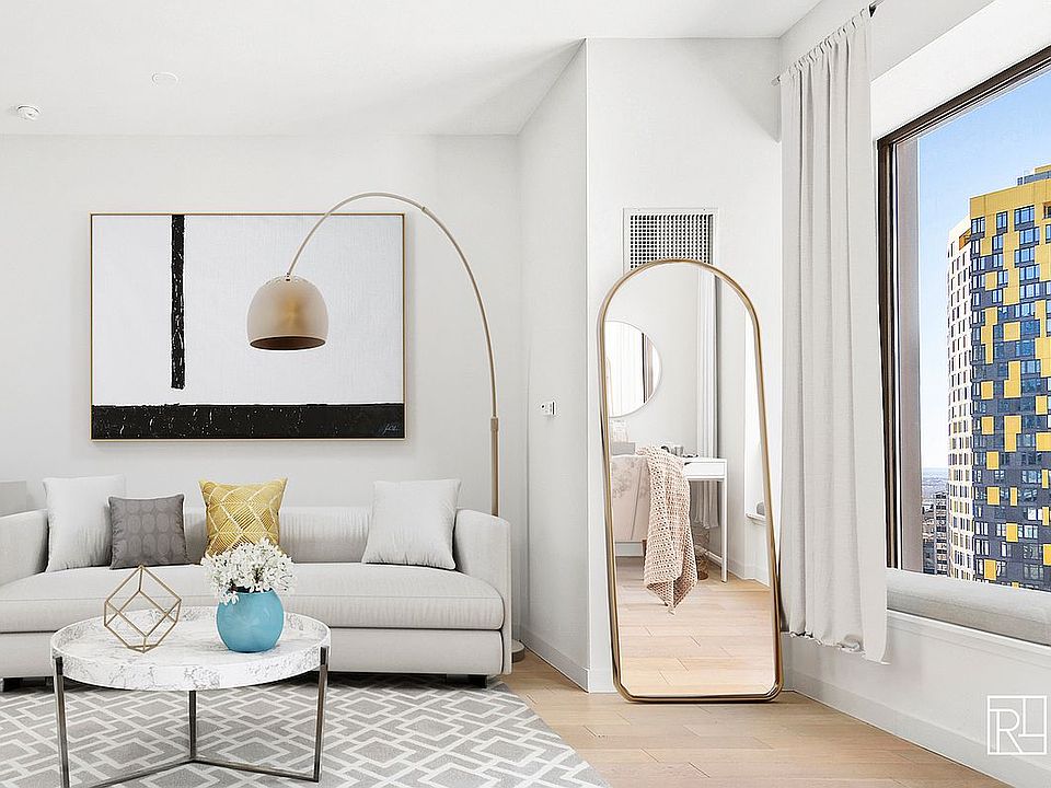 1st image of 75 Wall St APT 32J