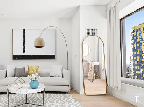 75 Wall St APT 32J, New York, NY 10005