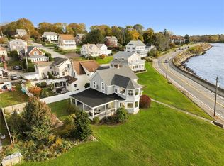 1886 Main Rd, Tiverton, RI 02878