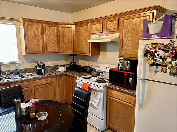 4th image of 1315/1317/1317 Palfrey St