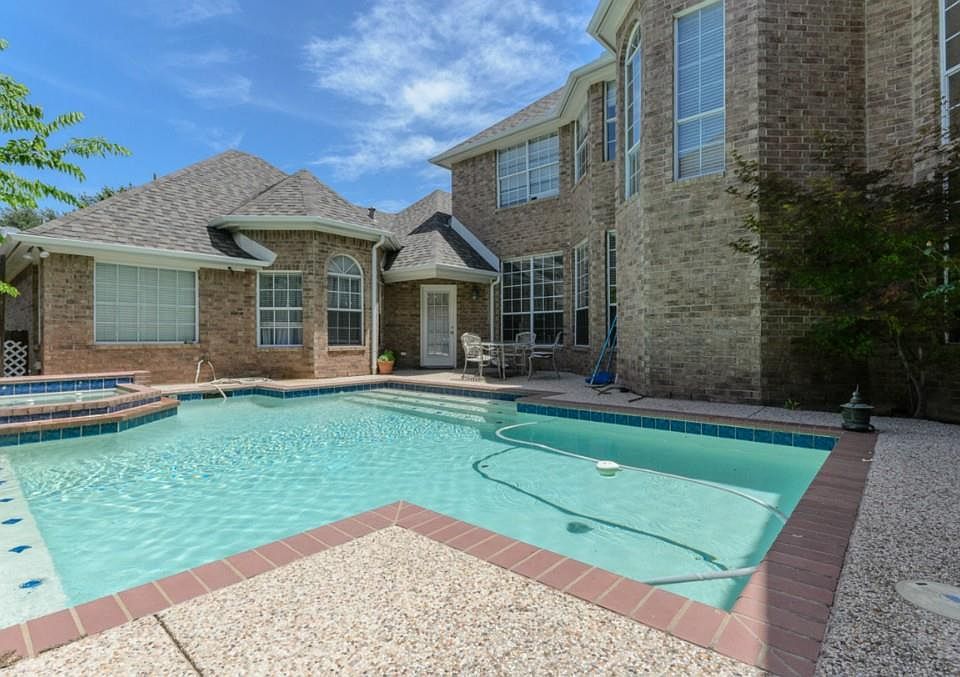 1st image of 3829 Lowrey Way