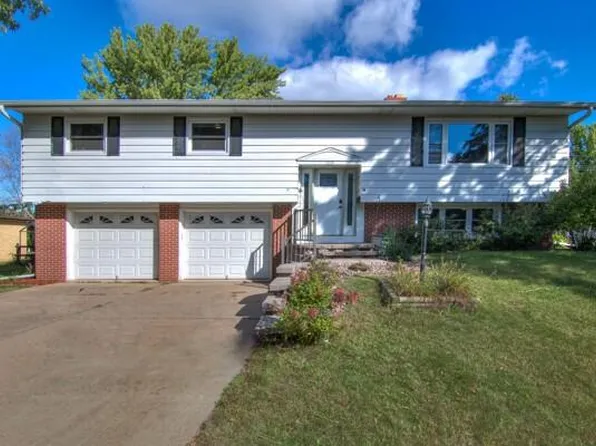2220 Lynn Avenue, Altoona, WI 54720