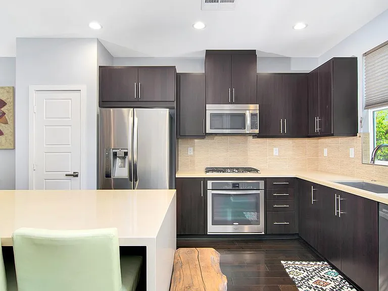 7921 Modern Oasis Dr — Photo 8