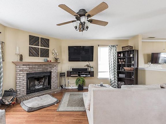 5th image of 10473 Buckshire Ln
