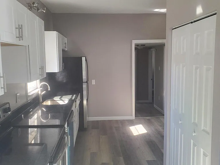 12512 Stone Bridge Dr — Photo 10