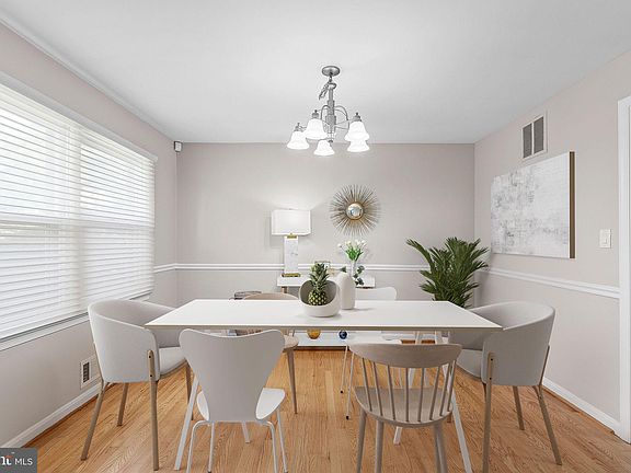 4th image of 7808 Renoir Ct