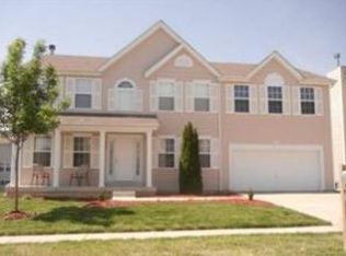 1286 Golden Pond Ct, Florissant, MO 63031