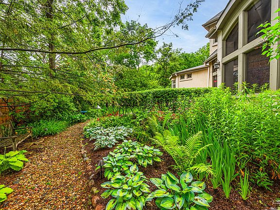 4th image of 2255 Hills Oak Ct