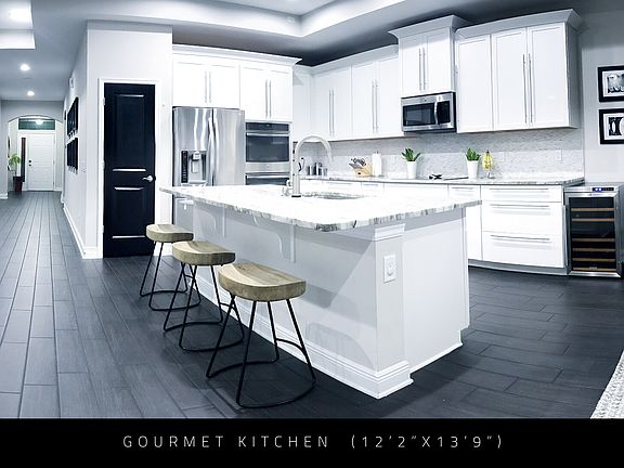 5th image of 730 Wellington Ct