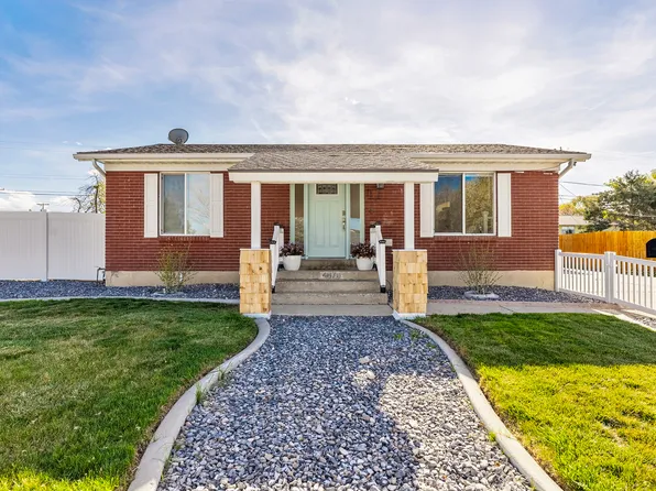 4870 S Southridge Dr, Salt Lake City, UT 84129