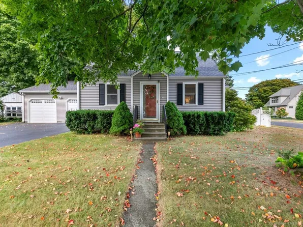 83 Underhill Road, Milford, CT 06460