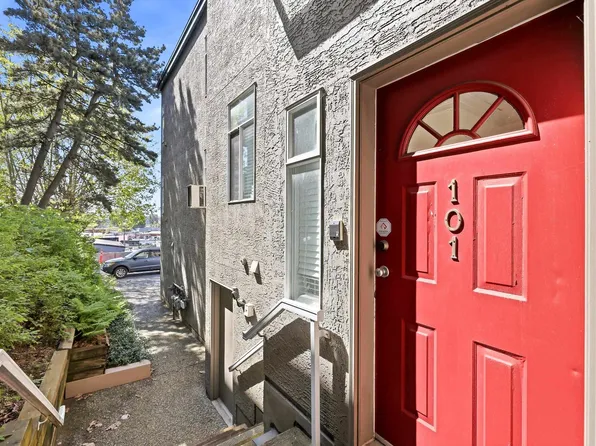 33344 2nd Ave #101, Mission, BC V2V 1K3