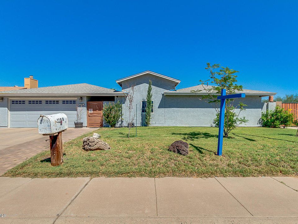 1st image of 1198 E Avenida Grande
