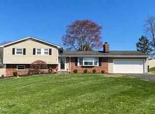 7904 NW Stratton Dr, Knoxville, TN 37919
