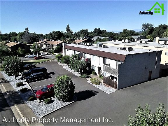 2nd image of 680 Saginaw St APT 4