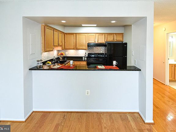 2nd image of 4500 S Four Mile Run Dr APT 908