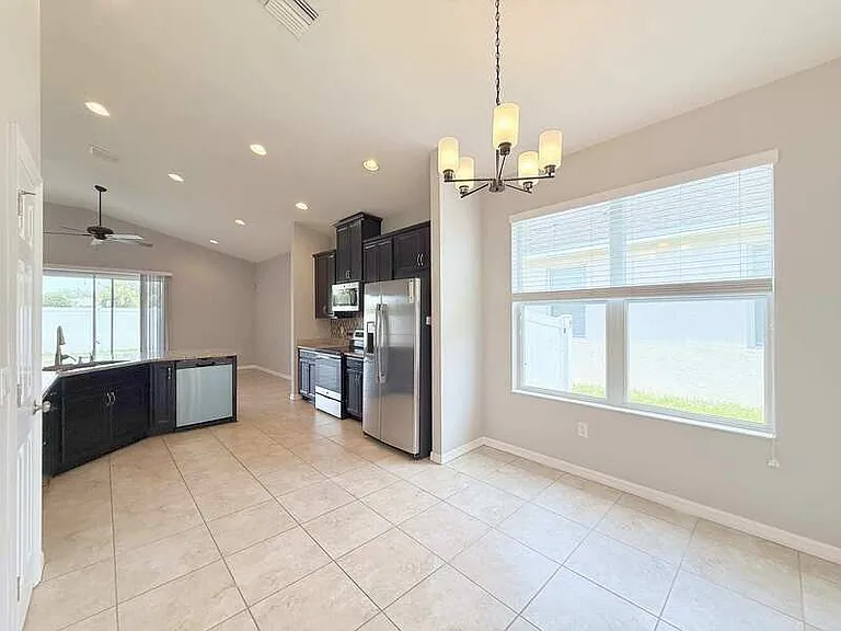 8222 Willow Beach Dr — Photo 8