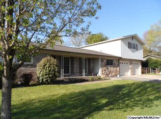 1022 Edgemont St, Albertville, AL 35950