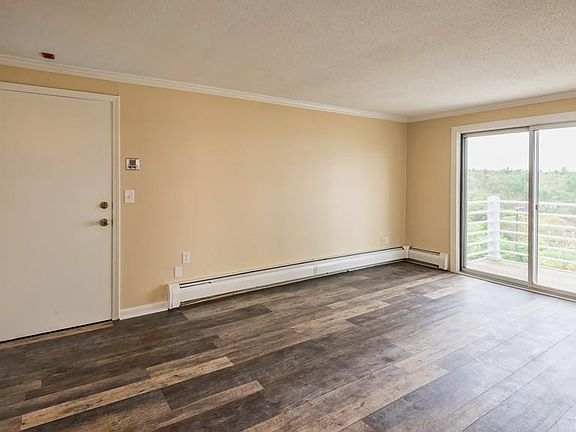 4th image of 145 Essex Ave APT 617