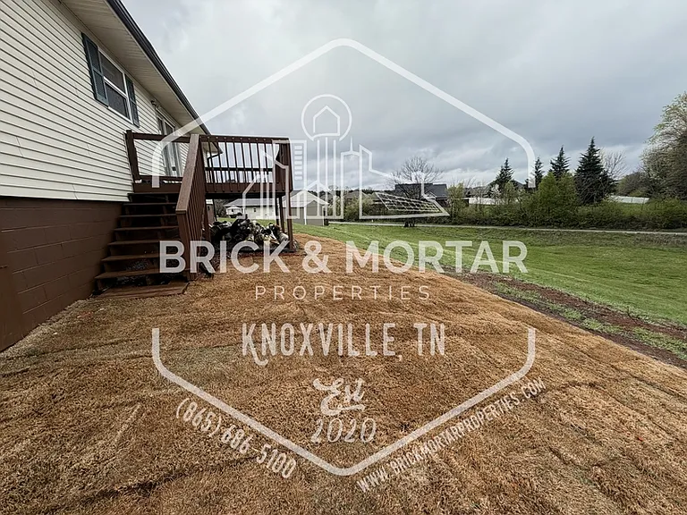 1737 Lively Rd — Photo 25