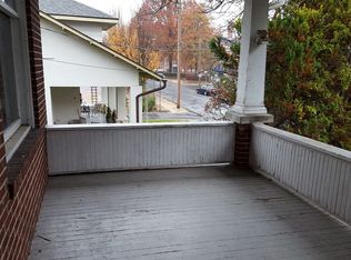 48 S Hazel St #B, Manheim, PA 17545