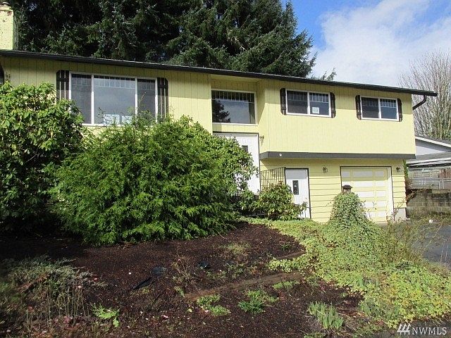 1st image of 01825 Sawyer St SE