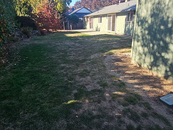3rd image of 3313 NW 128th St