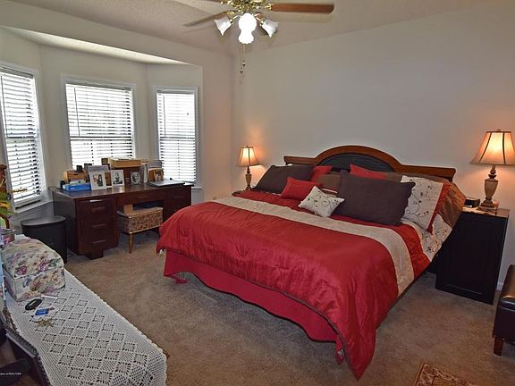 5th image of 6752 Diana Dr