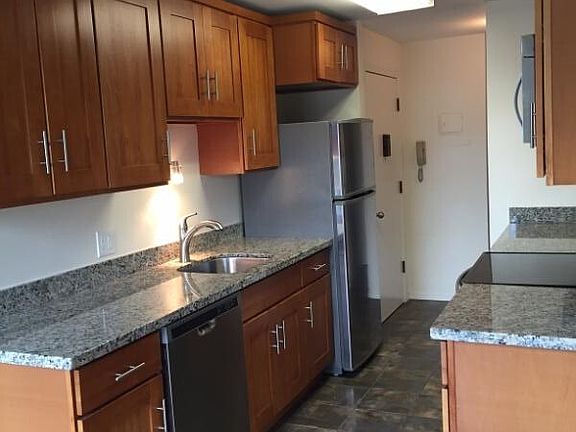 4th image of 2413 Boylston Ave E APT 101