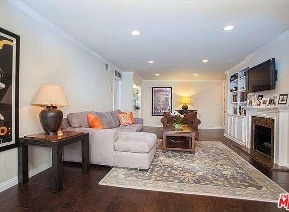 3rd image of 11965 Gorham Ave APT 306