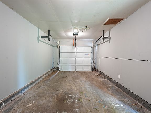 4th image of 2603 Brentwood Rd