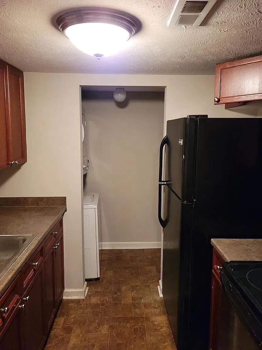 2 bed, 956 sqft, $780 — Photo 4