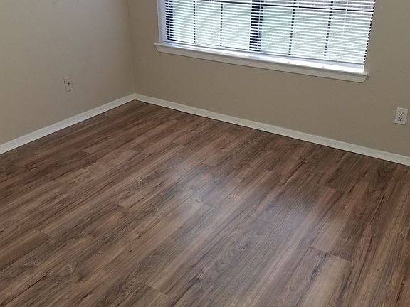 4th image of 1821 Westminster St APT 102