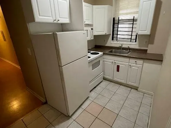 1855 N Willington St #1, Philadelphia, PA 19121