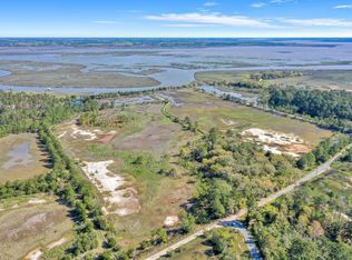 7688 Russell Creek Rd, Edisto Island, SC 29438