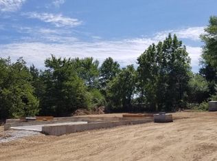 12258 Country Oaks Dr, Rolla, MO 65401