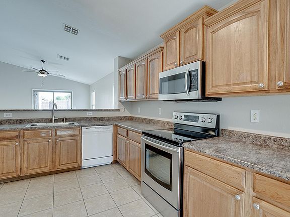 5th image of 3211 W Allens Peak Dr