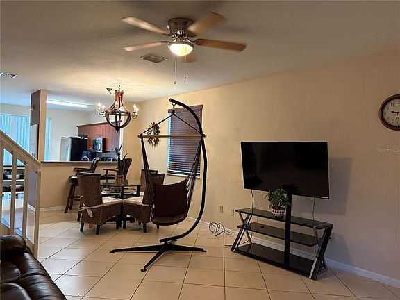 2nd image of 1931 GARDENIA COURT