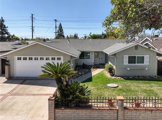 637 Darrell St, Costa Mesa, CA 92627