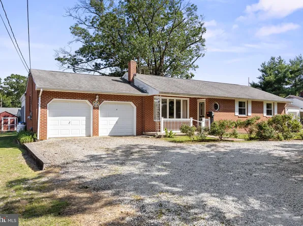 6 Shady Ln, Pemberton, NJ 08068