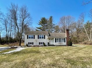 138 Rockwell Rd, Bethel, CT 06801