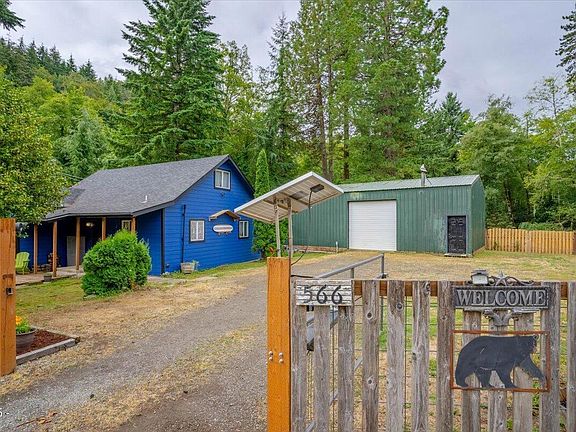 4th image of 566 N Bear Creek Rd