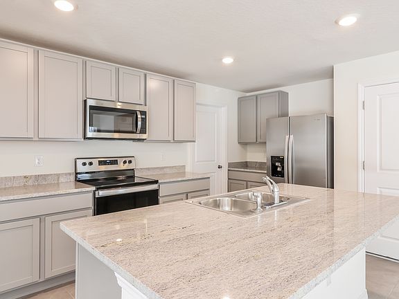 5th image of 36502 Spanish Rose Dr